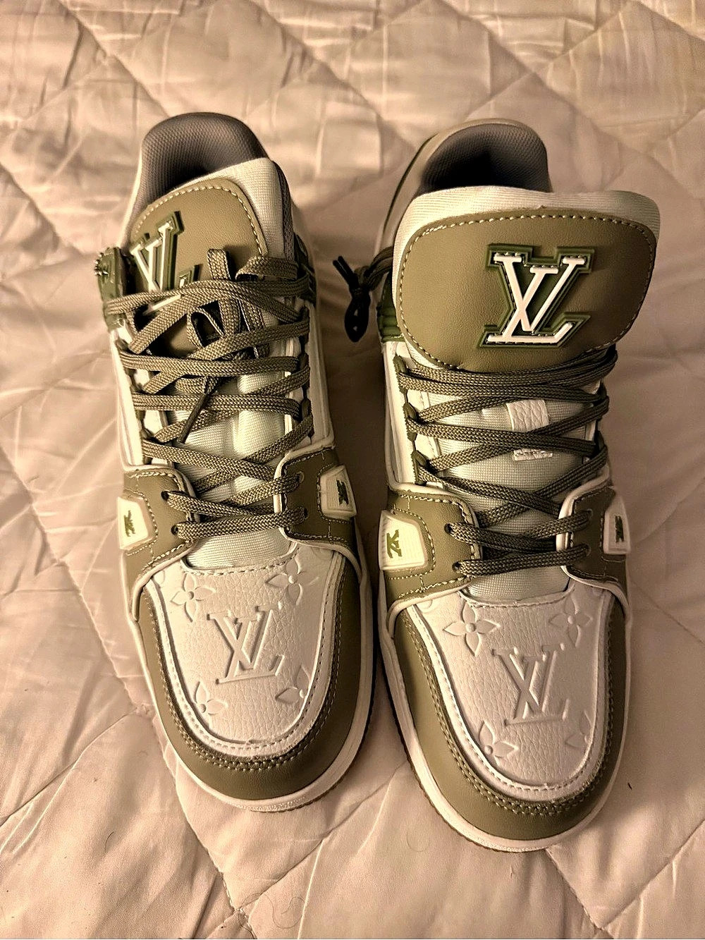 Louis Vuitton LV Trainer Color Block Sneakers Green & White Like New